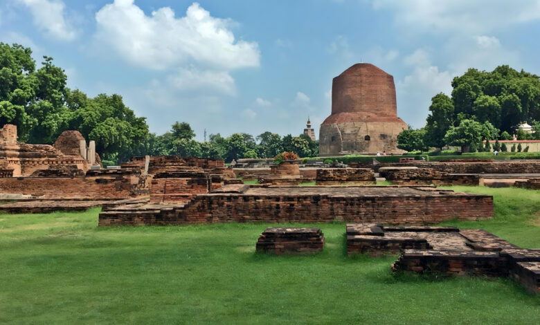 Sarnath Buddhist Temple - gautamabuddha.in